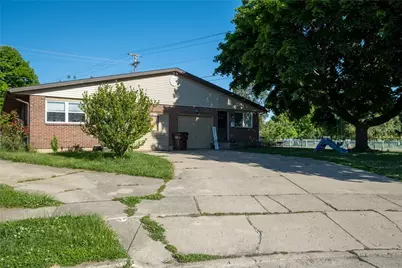 1326-1328 Seneca Drive, Xenia, OH 45385 - Photo 1