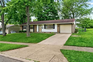 330 Woodlawn Dr, Fairborn, OH 45324 - Photo 3