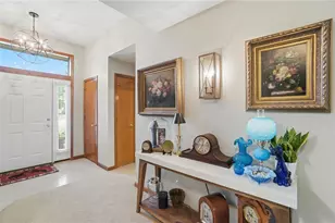 1715 Rockleigh Rd, Washington Twp, OH 45458 - Photo 9