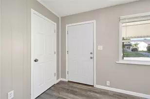 2437 N Aragon Ave, Kettering, OH 45420 - Photo 7