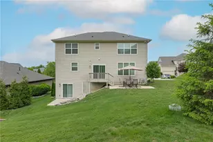 225 Pointe Oakwood Way, Oakwood, OH 45409 - Photo 5