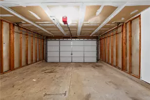 8454 Trowbridge Way, Huber Heights, OH 45424 - Photo 27