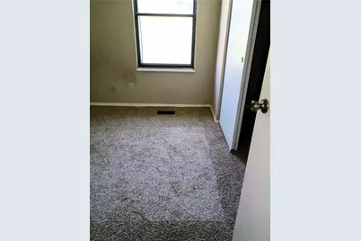 8454 Trowbridge Way, Huber Heights, OH 45424 - Photo 11