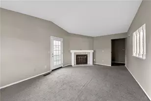 8454 Trowbridge Way, Huber Heights, OH 45424 - Photo 5