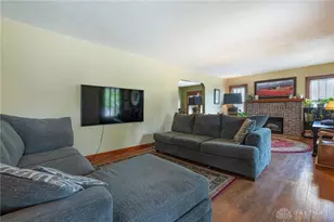 1039 E Central Ave, Miamisburg, OH 45342 - Photo 7