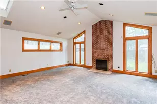 142 Greenmount Blvd, Oakwood, OH 45419 - Photo 5