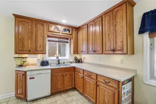 3853 Weirman Ave, Green Township, OH 45211 - Photo 13