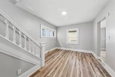 240 S Torrence Street, Dayton, OH 45403 - Photo 11