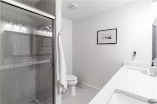 8049 Plantation Dr, West Chester Twp, OH 45069 - Photo 25