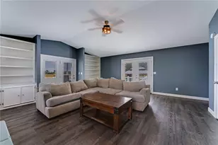 50 E Ellis Dr, Waynesville, OH 45068 - Photo 9