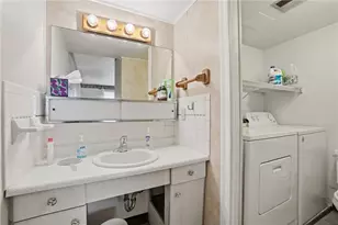 5611 E Coach Dr, Kettering, OH 45440 - Photo 13