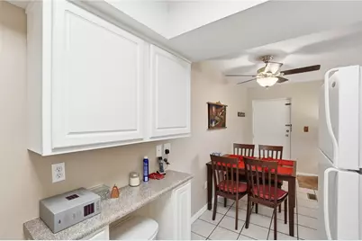 5611 E Coach Drive #H, Kettering, OH 45440 - Photo 9