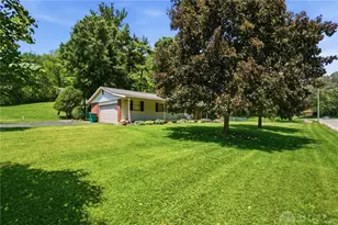 2627 Marinette Dr, Springfield, OH 45503 - Photo 7