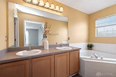 3927 Augusta Road, Miami Township, OH 45342 - Photo 23