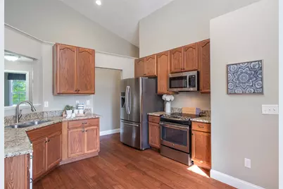 1491 Fairhill Court, Beavercreek Twp, OH 45385 - Photo 7