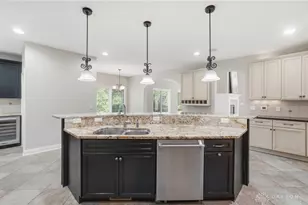 8452 Primrose Way, Clearcreek Twp, OH 45068 - Photo 15