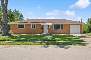 1231 Kevin Dr, Fairborn, OH 45324 - Photo 1