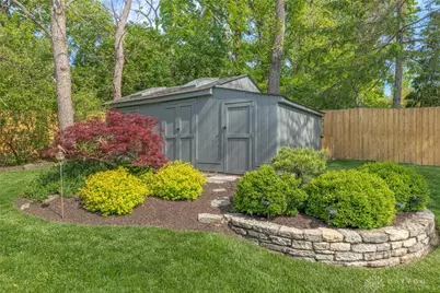 5515 Paddington Road, Washington Twp, OH 45459 - Photo 39