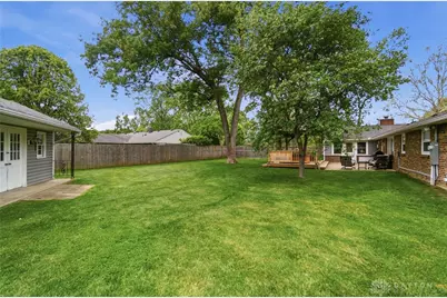 556 Brandwynne Court, Washington Twp, OH 45459 - Photo 5