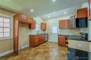 1946 Litchfield Ave, Dayton, OH 45406 - Photo 13