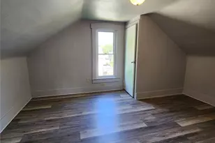 211 Race St, Spring Valley, OH 45370 - Photo 11
