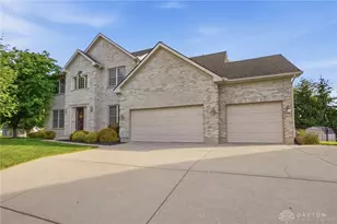 2162 Marchfield Way, Beavercreek, OH 45434 - Photo 3