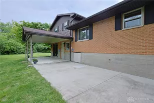 3573 Kemp Rd, Beavercreek, OH 45431 - Photo 31