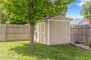 717 Talbott Dr, Dayton, OH 45429 - Photo 7