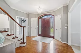 873 Miami Ridge Dr, Miami Township, OH 45140 - Photo 5