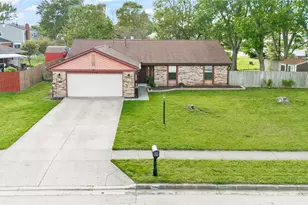 7065 Woodcroft Dr, Englewood, OH 45322 - Photo 5