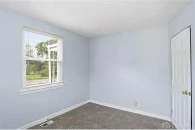 4433 Eichelberger Avenue, Dayton, OH 45406 - Photo 11