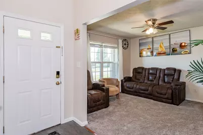1361 Kern Drive, Germantown, OH 45327 - Photo 5