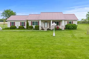4222 Ramsey Ln, German Twp, OH 45502 - Photo 11