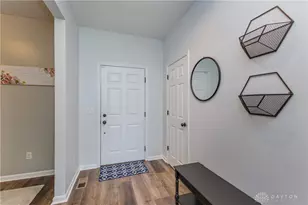 4161 Spicebush Dr, Tipp City, OH 45371 - Photo 5