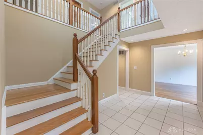 215 Beverly Place, Oakwood, OH 45419 - Photo 5