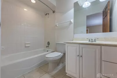 215 Beverly Place, Oakwood, OH 45419 - Photo 17