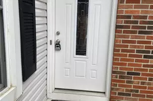 2542 Valais Ct, Sugarcreek Twp, OH 45458 - Photo 3