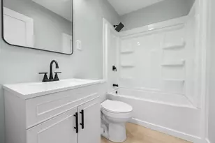 608 Homecrest Ave, Riverside, OH 45404 - Photo 9