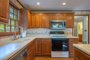 289 Monarch Rd, Washington Twp, OH 45458 - Photo 11