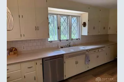 221 Grandon Road, Oakwood, OH 45419 - Photo 5