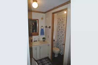12155 Wellington Avenue, Bethel Twp, OH 45341 - Photo 13