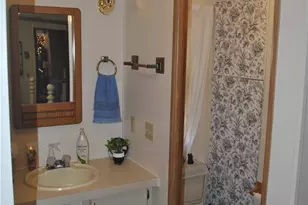 12155 Wellington Ave, Bethel Twp, OH 45341 - Photo 13