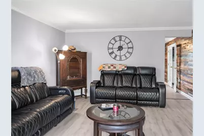 7948 Washington Park Drive, Miami Township, OH 45459 - Photo 15
