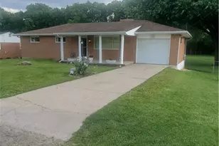 467 Lomar Dr, Carlisle, OH 45005 - Photo 1