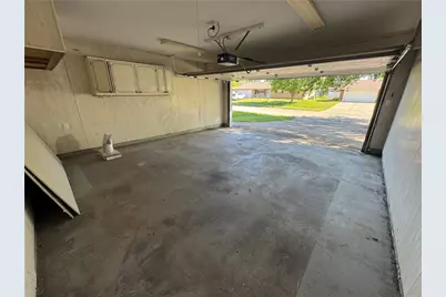 6125 Rosecrest Drive, Butler Twp, OH 45414 - Photo 25