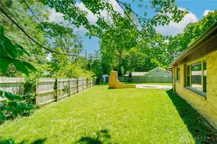 1696 Greene Valley Dr, Beavercreek, OH 45432 - Photo 35