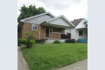 218 E Parkwood Drive, Dayton, OH 45405 - Photo 1