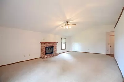 425 Richard Glen, Tipp City, OH 45371 - Photo 17