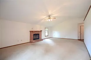425 Richard Glen, Tipp City, OH 45371 - Photo 17