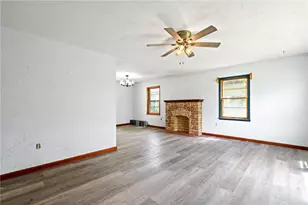 17 Community Dr, Riverside, OH 45404 - Photo 5